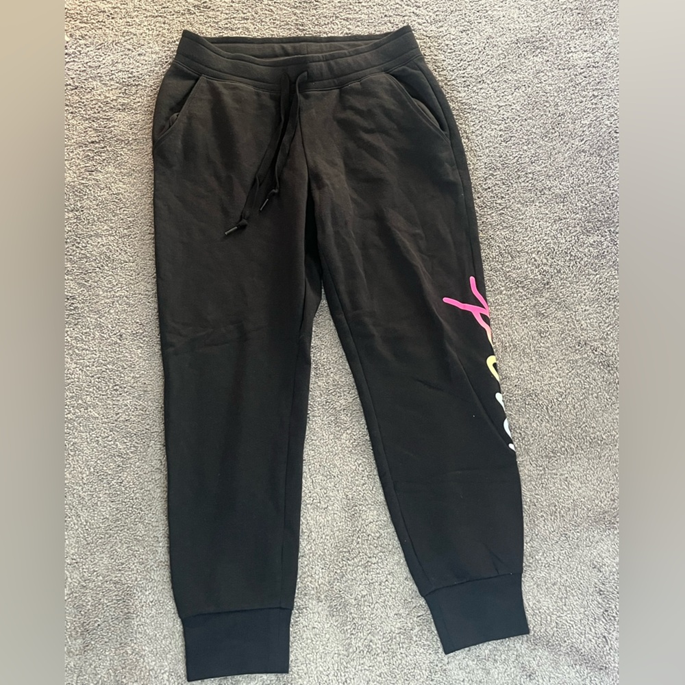 Sweatpants by pink